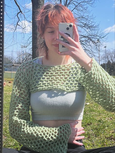 Shrug Aesthetic Outfit, Green Shrug Outfit, Knit Shrug Outfit Aesthetic, Bolero Aesthetic, Kohls Green Bolero Sweater, Green Crochet Shrug, Green Bolero, Crochet Shrug Bolero, Crochet Sleeves