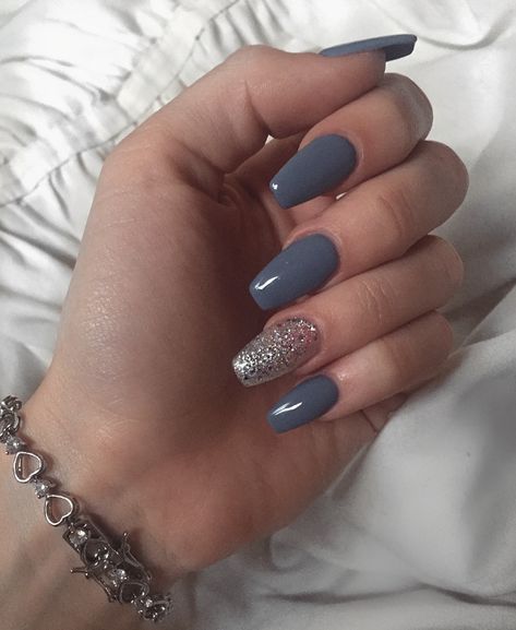 Gray And Blue Nails Acrylic, Bluish Gray Nails Design, Nails With Sparkles Accent, Dark Blue And Gray Nails, Gray Blue Nails Acrylic, Blue Grey Nails Design, Blueish Gray Nails, Dark Blue Gray Nails, Bluish Gray Nails