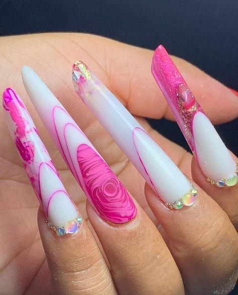 Barbie Nail Art, Angel Nails, Nails Designer, Fancy Nails Designs, Beauty Nails Design, Christmas Gel Nails, Nail Art Designs Diy, Uñas Acrilicas, Rainbow Nails