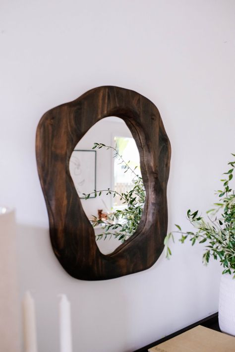 Wood Slice Mirror, Organic Wood Furniture, Odd Shaped Mirrors, Organic Wood Mirror, Organic Mirror Shape, Diy Wooden Mirror Frame, Organic Shape Mirror, Organic Shaped Mirror, Diy Wood Mirror Frame