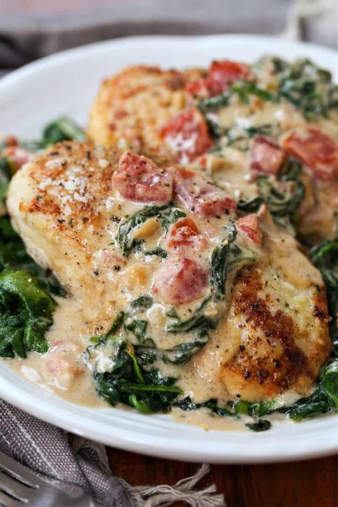 Chicken Florentine Pasta, Chicken Florentine Recipe, Florentine Recipe, Dinner Suggestions, Florentines Recipe, Cheesecake Cookie, Pan Seared Chicken Breast, Night Dinner Recipes, Chicken Tonight