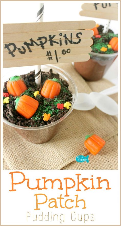 These Pumpkin Patch Pudding Cups are such a fun and easy fall treat for Halloween and autumn celebrations. Tutorial when you click the picture | Pumpkin Patch Pudding Cups | Fall | Autumn | Harvest | Halloween | Pumpkin Patch | October | November | September | Fall Treat | Classroom Snack | Snack Ideas | Dessert | Fall Dessert | Pudding | Pudding Cup | Dirt Cup | Recipe | Pumpkin | Mallowcreme | Kids | Pumpkin Activity | Pumpkin Patch Activity | Fall Treats for Kids | Fall Activity | Fall ... Fall Class Party Ideas, Fall Class Party, Diy Pumpkin Patch, Class Party Ideas, Pasteles Halloween, Dessert Oreo, Desserts Keto, Hot Lunch, Fall Snacks