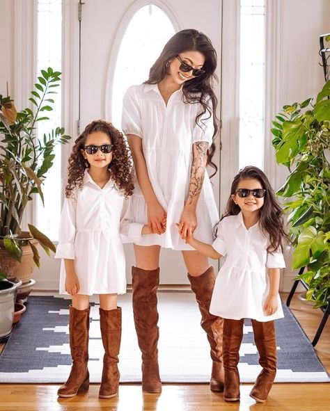 Mommy Daughter Photoshoot, Sweet Wedding Dresses, Daughter Fashion, Mother Baby Photography, Mommy Daughter Outfits, Kids Clothing Brands, Mommy Daughter, Mommy And Me Outfits, Family Posing