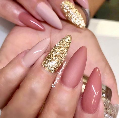 Warm tones on a hot night. Loving this matte and shiny combo by YN Mentor @mjay_delacruz Young Nails, Perfect Together, Nails Inc, Autumn Vibes, Good Enough, Fall Vibes, Pretty Nails, Glitter, Media