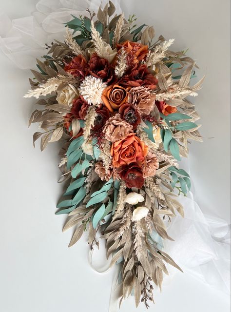 Cascading Dried Flower Bouquet, Waterfall Bouquet Wedding Rustic, Terracotta Eucalyptus, Waterfall Bouquet, Cascading Wedding Bouquets, Country Style Wedding, Wedding Wonderland, Romantic Garden Wedding, Boho Bouquet