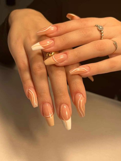 Cream And White Nails, White Cream Nails, Cream Nails Designs, Nail Design White, Neutral Nail Designs, Neutral Nail, Cream Nails, White Nail Designs, Neutral Nails