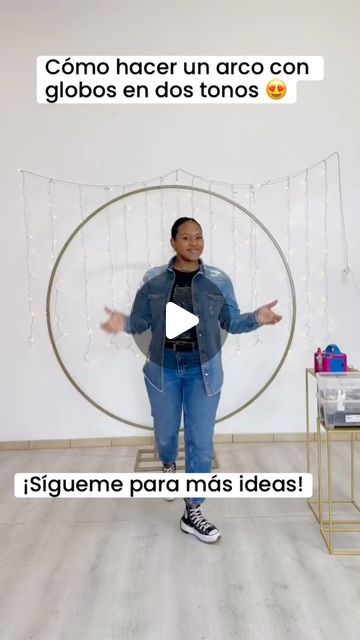 Decoración Emprendedora on Instagram: "¡Crea un arco en dos tonos de globos! ¿Deseas una decoración sencilla pero elegante? Este arco es lo que buscas!   El toque ideal es añadir globos pequeños entre los espacios para rellenarlos. ¡No olvides incluirlos!   ¡Sígueme para más ideas!  @academ_decoracion_emprendedora   #decoracionarcoglobos #globos #globospersonalizados #mujeremprendedora #emprendoconglobos" Sofia Reyes, Deco Ballon, Jason Derulo, Balloon Backdrop, Balloon Art, Balloon Arch, 1 2 3, Sofia, Balloons