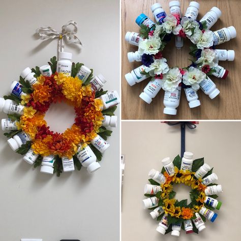 Pill Bottle Wreath, Pill Bottle Crafts, Pharmacy Decor, Christmas Door Decorating Contest, Door Decorating Contest, Pill Bottles, Pharmacy, Christmas Door, Types Of Flowers