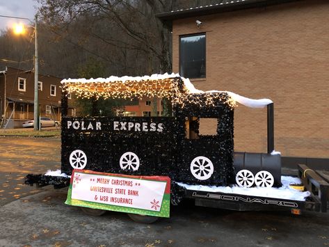 Polar Express Polar Express Outdoor Christmas Decorations, Christmas Parade Float Ideas Polar Express, Polar Express Theme Parade Float, Polar Express Parade Float Ideas, Polar Express Float Parade, Polar Express Yard Decorations, Polar Express Christmas Float, Kids Polar Express Box Car, Holiday Parade Floats