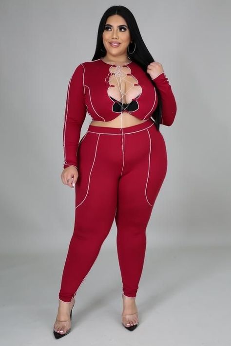 JESENIA PEREZ Jesenia Perez, Water Model, Bad Reputation, Fashion To Figure, Swag Outfits For Girls, Curvy Women Outfits, Bodysuit Fashion, 2021 Fashion, Plus Size Beauty