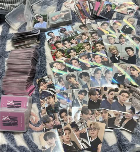 K Pop Photocards, Kpop Merch Collection, Minghao Jeonghan, Enhypen Photocard, Kpop Store, Photocard Collection, Kpop Life, Skz Aesthetic, Kpop Shop