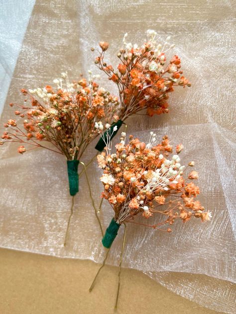 Orange Dried Baby's Breath Hair Pin // Bridal Hair Accessories Bridesmaid Flowergirl Gift // Boho Chic Wedding Flowers// Rustic Wedding Boho Chic Wedding Flowers, Lds Wedding, Bridesmaid Hair Accessories, Rustic Wedding Flowers, Boho Chic Wedding, Flower Girl Gifts, Flower Hair Pin, Bridal Hair Pins, Boho Gifts