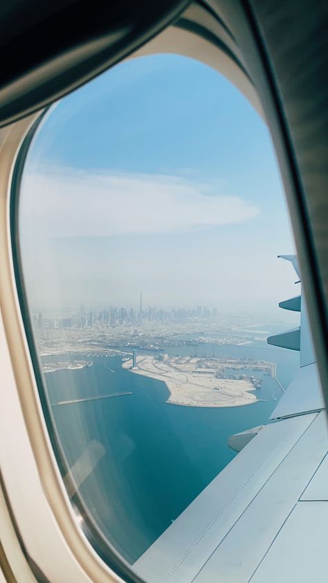 #dubai #airplane #plane #view #skyline #cityscape #city #skyscraper #bright #daylight #dream #future #wealth #burjkhalifa #downtown #lockscreen Downtown Lockscreen, Dubai From Plane, Gulf Aesthetic, Plane View, Dream Future, Sky View, Dream Board, Burj Khalifa, Kenya