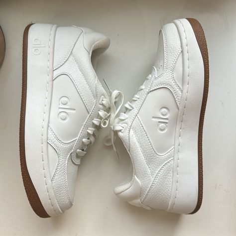 Brand New. Worn Once Gently. Excellent Condition Women’s Size 7 White/Gum Alo Shoes, Yoga Shoes, Cute Sneakers, Alo Yoga, White Sneakers, So Pretty, Gum, Color White, Super Cute