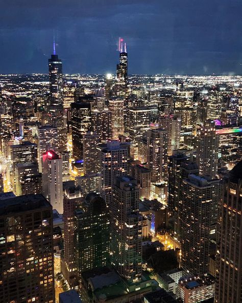 The 360 Chicago Observation Deck on the 94th Floor of the former John Hancock building is a great place to get oriented in Chicago. Originally built in 1969, this 100 story building has a unique external steel bracing system that eliminates the need for internal pillars. Because of this, the 360 Chicago floor has more viewing space available and doesn't feel crowded. There are four ways to experience the views. Walk around the entire floor and use the NSEW posted on the windows if you alr... Chicago Observation Deck, 360 Chicago, Story Building, John Hancock, Observation Deck, Space Available, Fall 2024, Great Places, Illinois