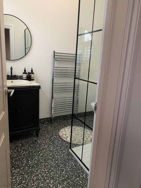 Terrazzo Tile Bathroom Floor, Black And White Terrazzo Floor, Black Terrazzo Bathroom, Terrazo Bathroom Floor, Terrazzo Floor Bathroom, Terrazzo Tile Bathroom, Terrazzo Bathroom Floor, Black Terrazzo Floor, Yellow Cupboards