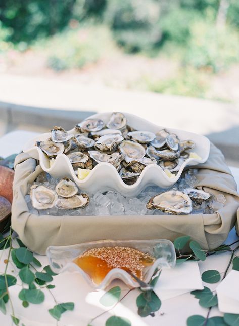 Oysters Wedding Decor, Oyster Display Wedding, Oyster Station Wedding, Oysters At Wedding, Wedding Oyster Bar, Oyster Engagement Party, Fancy Wedding Food, Oyster Bar Wedding, Oyster Roast Engagement Party