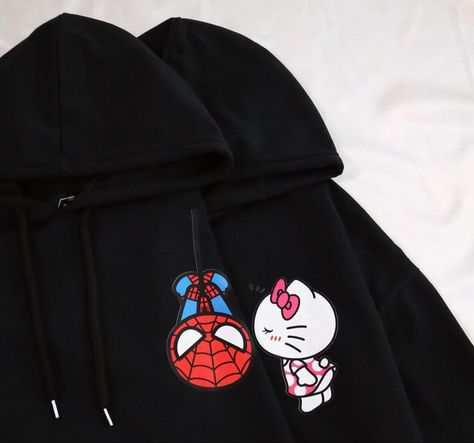 Spiderman Hoodie, Matching Pjs, Fashion Design Patterns, Couples Hoodies, Couple Outfits, Girl Face, Mars, Spiderman, Tshirt Designs