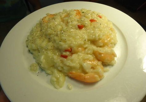 prawn and chilli risotto Prawn Risotto, Risotto Recipe, Risotto Recipes, Jamie Oliver, Rice Dishes, Rice, Meat, Chicken, Restaurant