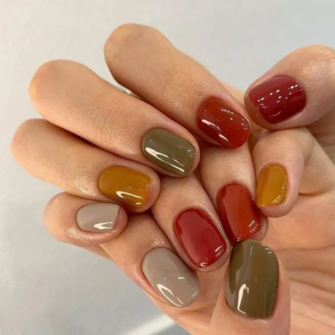 55 Cute Fall Nails Designs and Ideas Trending in Autumn 2023 Manikur Kuku, Cute Nails For Fall, Minimal Nails, Smink Inspiration, Cat Kuku, Nagel Inspo, Autumn Nails, Fall Nail, Dream Nails