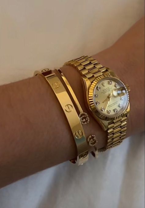 Woman Rolex Watch Gold, Gold Watch Stack Women, Gold Rolex Women Aesthetic, Women’s Rolex Gold, Mini Rolex Women, Gold Watch Aesthetic Women, Good Watch Women, Small Rolex Watch Women, Gold Watch Stack