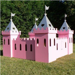 Best 25+ Cardboard playhouse ideas on Pinterest | Cardboard box playhouse diy, Cardboard houses and Cardboard box houses Cardboard Box Playhouse Diy, Castle Playhouse, Cardboard Box Houses, Cardboard Projects, Cardboard Creations, Cardboard Castle, Princess Birthday Party Decorations, Princess Theme Birthday, Princess Theme Birthday Party