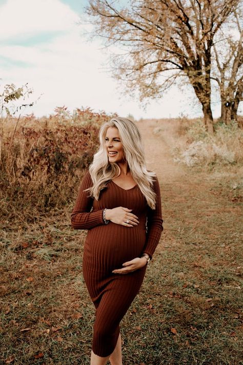 Taking some maternity pictures this fall? Here is such a great way to capture the beautiful outdoors in your pics! Throw on a festive dress that shows off the bump and head outside!! This chocolate bodycon midi from Pink Blush is the perfect color for fall! #maternity #maternityshoot #fallpics #fallfit #bodycondress #mididress #maternitydress #falldress #outdoorpics #bumppics Maternity Outfits For Photoshoot, Maternity Photo Dress, Fall Maternity Shoot, Maternity Photography Fall, Fall Maternity Pictures, Couple Maternity Poses, Maternity Picture Outfits, Outdoor Pics, Fall Maternity Photos