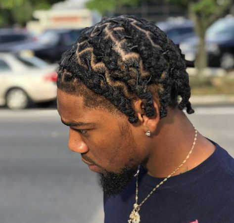 Full Head Locs Men, Side Barrel Twist Locs, Men Hair Twist, Men Hair Twist Styles, Locs Men Styles Black Man, Loc Braids Styles Men, Short Dread Styles For Men, Loc Styles Men, Barrel Twist Locs Men