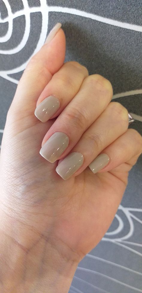 Natural Nails Painted, Nails Painted, Polish Manicure, Gel Polish Manicure, Nails Inspo, Nail Color, Nails Design, Natural Nails, Gel Polish