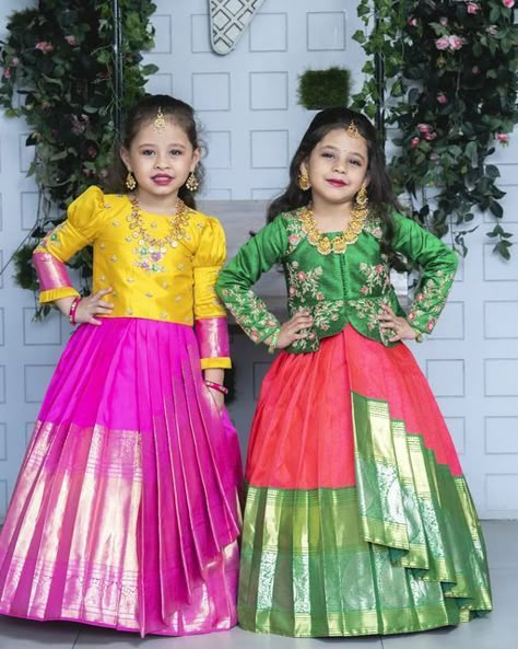 Long Frocks For Kids, Pattu Langa, Cotton Frocks For Kids, Kids Party Wear Dresses, Pattu Pavadai, Kids Dress Collection, Kids Blouse Designs, Baby Frock Pattern, Kids Blouse