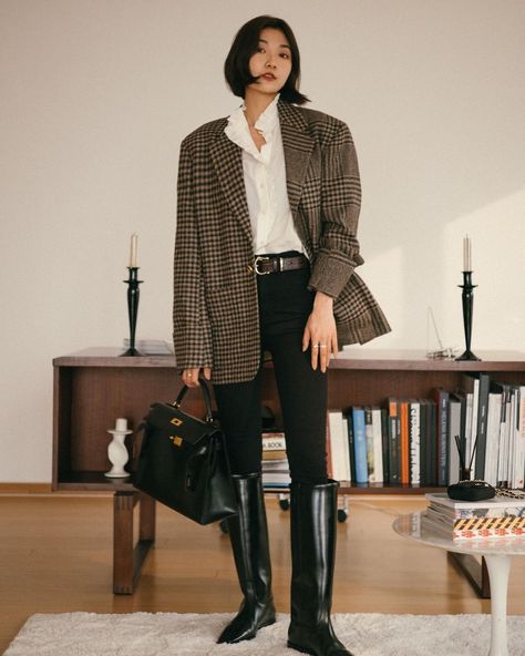 Plaid Blazer Outfit, Casual Outfit Inspiration, Estilo Preppy, Mua Sắm, Alternative Outfits, Blazer Outfits, Inspired Outfits, 가을 패션, Autumn Outfit