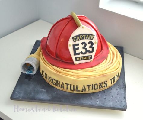 This sculpted helmet and fire hose cake was created for a retiring Detroit Fire Department Captain. Firefighter Grooms Cake, Firefighter Cake, Fire Engine Birthday, Fire Fighter Cake, Fireman Cake, Fire Cake, Firetruck Cake, Fireman Helmet, Homestead Kitchen