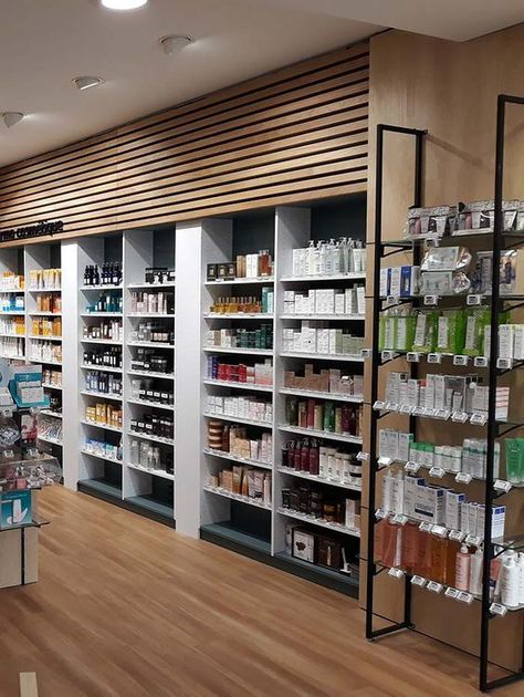 Slatwall Ideas Retail, Pharmacy Shelves, Store Display Design, Mobile Shop Design, Furniture Store Design, Pharmacy Decor, Healthcare Interior Design, Shoe Store Design, Pharmacy Store