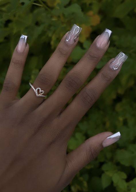 Funky Nail Tip Designs, Cute White And Silver Nails, Silver Nail Designs Coffin, French Tip Nails With Silver Design, Acrylic Nails Silver Design, White Silver Nails Short, Silver French Acrylic Nails, Acrylic Silver Nails, Silver Nails Acrylic Square