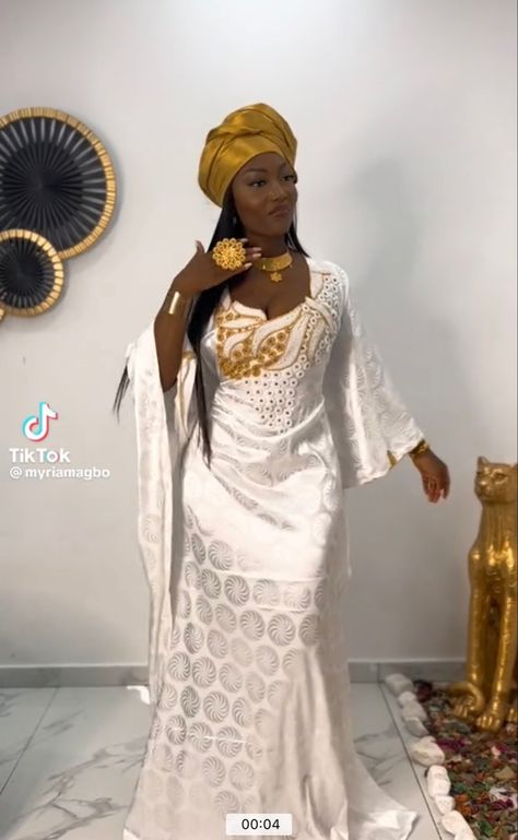 Senegal Traditional Clothing, Senegalese Bazin Styles, Senegalese Bride, Senegalese Wedding Dresses, Senegalese Wedding, Senegalese Dresses, Senegalese Clothing, Bazin Styles, Bazin Dress