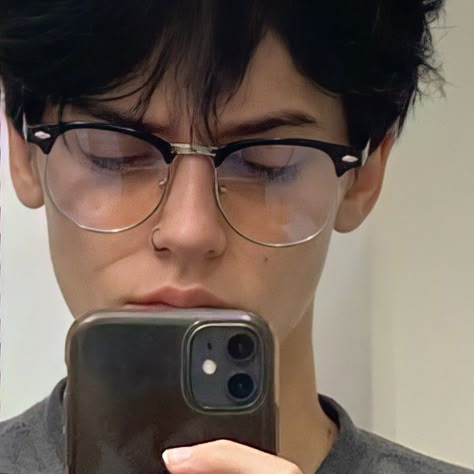 #jessit0 #jessito #jesse #jess #littlejwsse #prettyboy #tiktok #tiktokboy #tiktokstar #altboy #jessit0 Nerdy Guys, Classy Glasses, Glasses Frames Trendy, Glasses Inspiration, Fancy Glasses, Black Hair Boy, Boy Icon, Boys Glasses, Hair Boy