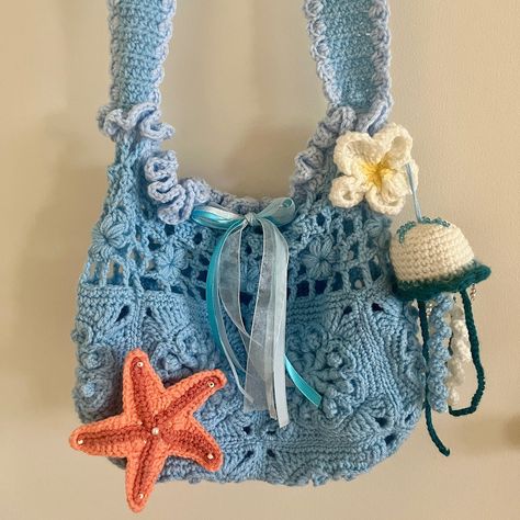 All Posts • Instagram Ocean Themed Crochet, Crochet Ocean, Ocean Bag, Crochet Shoulder Bag, Crochet Clothing And Accessories, Crochet Gift, Yarn Bag, Bag Summer, Fun Crochet Projects