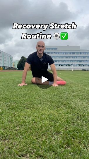 Soccer Drills For Kids, Metro Boomin, Stretch Routine, Soccer Workouts, Match Day, Soccer Drills, Stretching Exercises, Football Training, Soccer Training