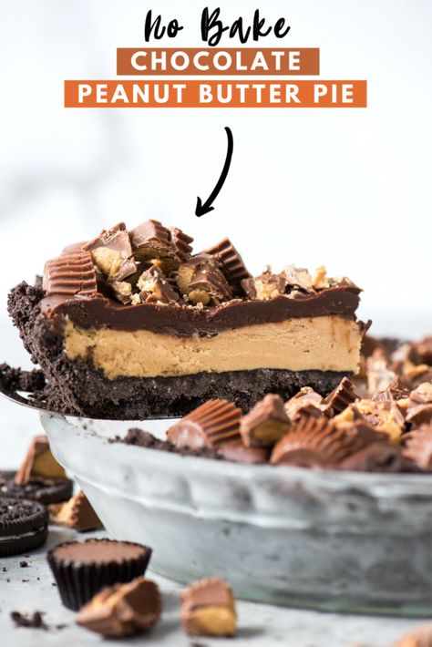 This no bake chocolate peanut butter pie is a must make! This reese’s pie has an oreo crust, creamy peanut butter filling and is loaded with reese’s cups. Plus it’s only 8 ingredients! Serve it chilled from the fridge or frozen! #peanutbuttercuppie #reesespie #nobakepie #nobakereesespie #nobakepeanutbutterpie Peanut Butter Cup Pie Recipe, Reese Peanut Butter Cups, Reeses Pie, Reeses Desserts, Chocolate Peanut Butter Pie, Easy Pie Recipes, Food Trip, Oreo Crust, Peanut Butter Desserts