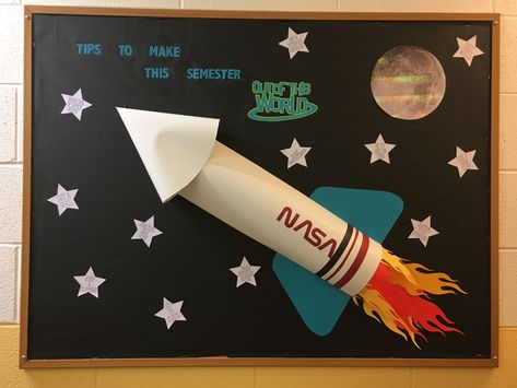 3D Spaceship made from poster board. Stars are facts with tips to make an out of this world semester. Spaceship Bulletin Board Ideas, Spaceship Classroom Door, Alien Bulletin Board, Raise Craze, Writing Celebration, Space Bulletin Boards, World Bulletin Board, Science Exhibition Ideas, 3d Posters