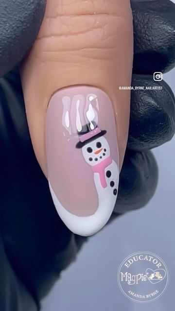 AMANDA BYRNE NAIL ARTIST on Instagram: "☃️ Frosty The Snowman ☃️ Using #everythingmagpie • FORGET MIA NOT Gel Colour • WHITE, BLACK & PINK Gel Paints • PREMIUM DETAILER BRUSHES 9 • MAGPIE Dotting Tool • LIKE A DIAMOND Top Coat 🖤 @magpie_beauty 🖤 @magpie_education 🖤 @aleana_hand New Male Thumb #nails #nailsonfleek #nailsofinstagram #instanails #nailswag #naildesigns #nailsoftheday #nailporn #gelnaildesign #gelnails #manicure #nailitdaily #nailprodigy #showscratch #magpiebeauty #gonknails #christmasgnomenails #popartnails #winternails #christmasnails #christmasgonknails #christmasnailsart #nailarttutorial #nailtutorial #nailvideo #nailartvideo #boltonnails #boltonnailtech @nails_by_steps @mknogti_video @scratchmagazine @pblmagazine @pro_beauty01 @asos @asos_faceandbody @nailitm Nail Art Blanc, Snowman Nail, Snowman Nail Art, Xmas Nail Designs, Bright Nail Art, Snowman Nails, Christmas Gonk, Pop Art Nails, Plain Nails