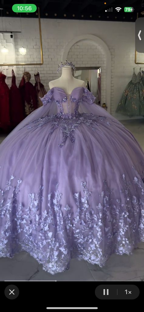 Quince Lavender Theme, Purple 15 Dress, Repunzle Quinceanera Themes, Lavender Quince Dress, Lilac Quince, Rapunzel Quince, Lilac Quinceanera Dresses, Purple Quinceanera, Lavender Quince