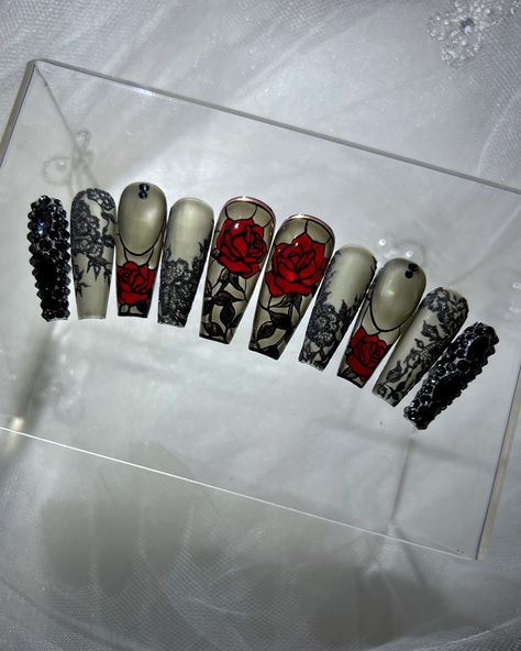 Emo Nails Acrylic Coffin Long, Gothic Red And Black Nails, Romantic Goth Nails, Black Lace Pattern, Stained Glass Rose, Gothic Rose, Gothic Nails, Lace Nails, Cleansing Pads