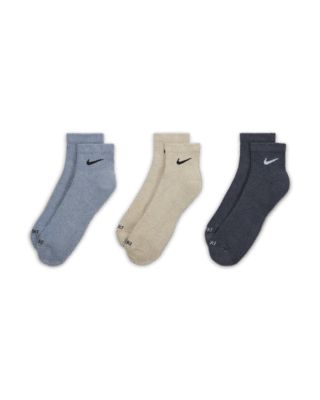 Nike Everyday Plus Cushioned Training Ankle Socks (3 Pairs) Nike Ankle Socks, Ankle Socks, Christmas Wishlist, Color Style, Arch, Multi Color, Socks, Train, Nike