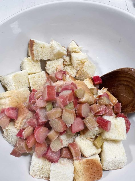 Rhubarb Bread Pudding - Seasons and Suppers Rhubarb Bread Pudding, Rhubarb Dessert, Rhubarb Bread, Rhubarb Sauce, Rhubarb Desserts, Fun Deserts, Rhubarb Recipes, Bread Pudding, Summer Fruit