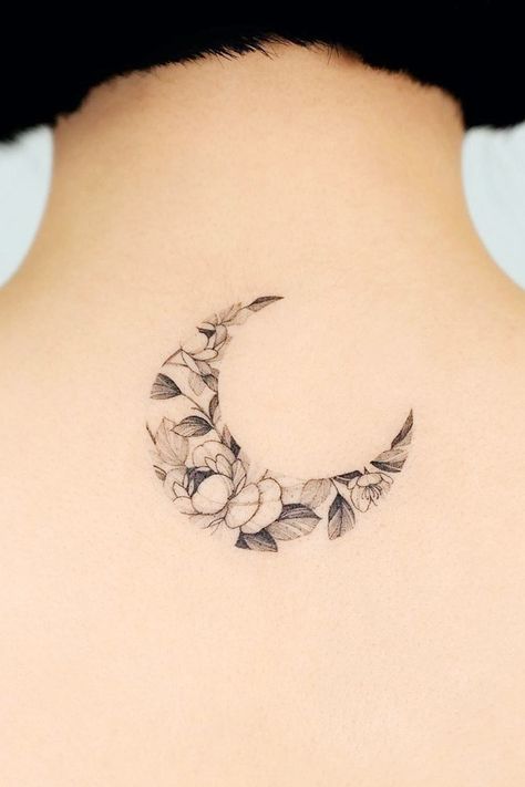 Moon Magnolia Tattoo, Moon Phase Floral Tattoo, Daffodil Moon Tattoo, Moon Tattoo Cover Up Ideas, Moon Back Tattoo Women, Harvest Moon Tattoo, Floral Moon Tattoo, Moon And Flower Tattoo, Crescent Moon Tattoo Meaning