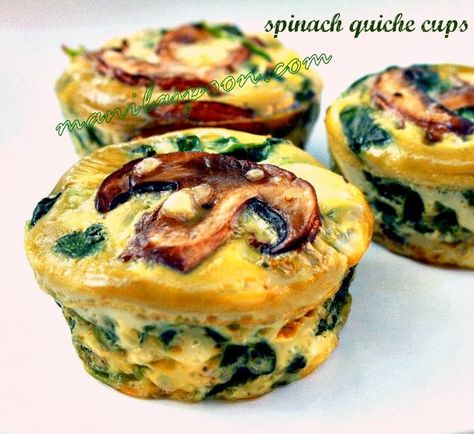 Completely gluten-free and low-carb is this healthy and delicious SPINACH QUICHE CUPS that everyone will enjoy. Perfect for breakfast or brunch! Crustless Spinach Quiche, Quiche Cups, Spinach Eggs, Menu Sarapan Sehat, Spinach Quiche, Fresh Spinach, Diet Keto, Deviled Eggs, Breakfast Dishes