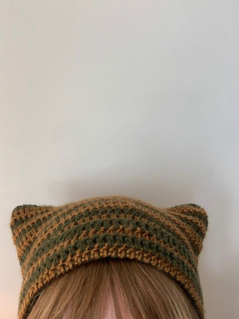 Cat Beanie Crochet Outfit, Crochet Cat Beanie With Strings, Crochet Beanie Cat Ears, Green Cat Beanie, Brown And Green Cat Beanie, Cat Beanie, Crochet Cat, Crochet Beanie, Free Tutorial