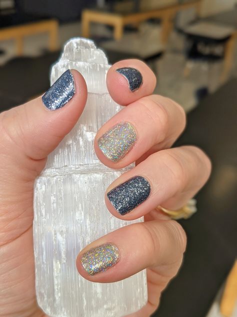 Fort Worth It Color Street Combo, Over The Moon Color Street Combo, Color Street Nails Over The Moon, Moon River Color Street Combo, Color Street Moon River Mixed Mani, Color Street Moon River, Color Street Midnight Wonder, Nail Color Combos, Sparkle Nails