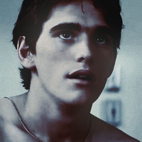 Bob Hughes, Young Matt Dillon, Outsiders Movie, The Outsiders Cast, Dallas Winston, Matt Dillon, Ralph Macchio, Evan Peters, Hottest Guy Ever